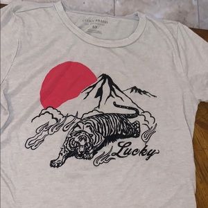 Lucky Brand tshirt